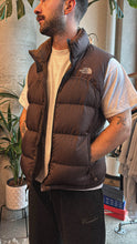 Load image into Gallery viewer, VINTAGE RARE BROWN NORTH FACE 700 PUFFER VEST - M/L