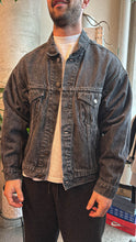 Load image into Gallery viewer, VINTAGE MARLBORO MAN DENIM JACKET - L/XL