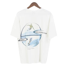 Load image into Gallery viewer, VINTAGE QUIKSILVER KELLY SLATER T SHIRT - S