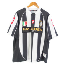 Load image into Gallery viewer, VINTAGE 2003 JUVENTUS SOCCER JERSEY - L