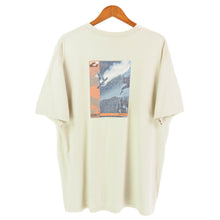 Load image into Gallery viewer, VINTAGE BILLABONG SNOWBAORDING GRAPHIC T SHIRT - L