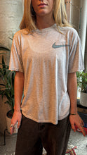 Load image into Gallery viewer, VINTAGE NIKE SWOOSH GRAPHIC T SHIRT - M
