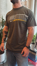 Load image into Gallery viewer, VINTAGE NIKE GRAPHIC T SHIRT - L