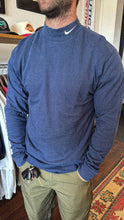 Load image into Gallery viewer, VINTAGE NIKE SWOOSH MOCKNECK - L