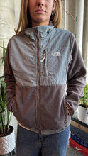 Load image into Gallery viewer, VINTAGE NORTH FACE DENALI FLEECE - WMNS M