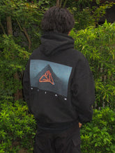 Load image into Gallery viewer, TRIAX 'BUNGEE' HOODIE V1 - BLACK