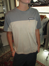 Load image into Gallery viewer, VINTAGE NIKE TWO TONE T SHIRT - M