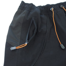 Load image into Gallery viewer, TRIAX 'BUNGEE' ENGINEERED RIPSTOP SHORT - BLACK