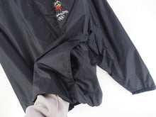 Load image into Gallery viewer, VINTAGE SYDNEY 2000 WINDBREAKER - L