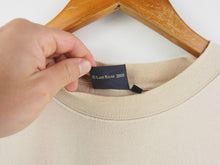 Load image into Gallery viewer, VINTAGE 2000 LAND ROVER GRAPHIC T SHIRT - L