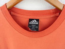Load image into Gallery viewer, VINTAGE ADIDAS BOX LOGO T SHIRT - M