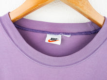 Load image into Gallery viewer, VINTAGE NIKE BASKETBALL GRAPHIC T SHIRT - M