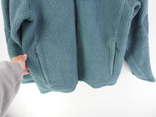 Load image into Gallery viewer, VINTAGE NIKE ACG REVERSIBLE SHERPA FLEECE JACKET - XL