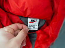 Load image into Gallery viewer, VINTAGE NIKE BROWN BIG SWOOSH PUFFER JACKET - XXL