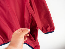 Load image into Gallery viewer, VINTAGE NIKE TEAM USA LIGHT WINDBREAKER - M