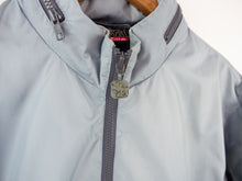 Load image into Gallery viewer, VINTAGE Y2K QUIKSILVER ESSENTIAL WINDBREAKER - L