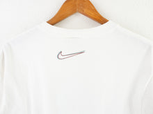 Load image into Gallery viewer, VINTAGE NIKE GRAPHIC T SHIRT - S/M