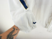 Load image into Gallery viewer, VINTAGE NIKE TENNIS COURT LINED WINDBREAKER - M