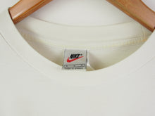 Load image into Gallery viewer, VINTAGE NIKE TENNIS COURT T SHIRT - M/L