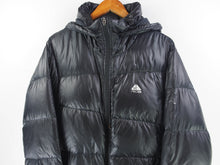 Load image into Gallery viewer, VINTAGE NIKE ACG PUFFER JACKET - L