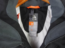 Load image into Gallery viewer, VINTAGE NIKE ACG GORETEX JACKET - S
