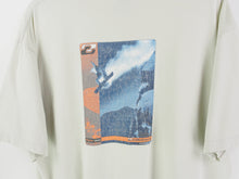 Load image into Gallery viewer, VINTAGE BILLABONG SNOWBAORDING GRAPHIC T SHIRT - L