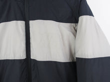 Load image into Gallery viewer, VINTAGE NIKE REVERSIBLE PUFFER JACKET - M