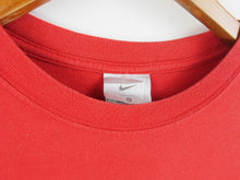 Load image into Gallery viewer, VINTAGE NIKE AIR MAX GRAPHIC T SHIRT - S