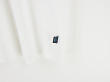 Load image into Gallery viewer, VINTAGE RARE BILLABONG GRAPHIC T SHIRT - WMNS M