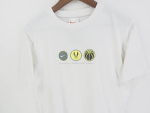 Load image into Gallery viewer, VINTAGE NIKE FLIGHT GRAPHIC T SHIRT - S