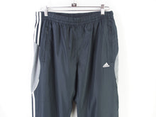 Load image into Gallery viewer, VINTAGE ADIDAS BAGGY TRACKPANTS - M