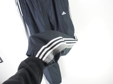 Load image into Gallery viewer, VINTAGE ADIDAS BAGGY TRACKPANTS - M