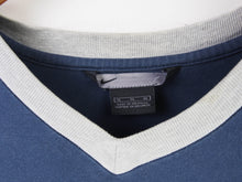 Load image into Gallery viewer, VINTAGE NIKE EMBROIDERED DETAILING T SHIRT - XL