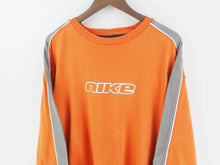 Load image into Gallery viewer, VINTAGE NIKE DETAILED LONGSLEEVE - XL