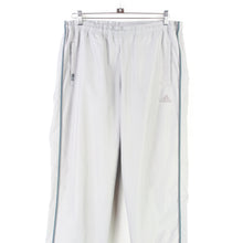 Load image into Gallery viewer, VINTAGE ADIDAS STRAIGHT TRACKPANTS - M