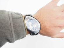 Load image into Gallery viewer, VINTAGE NIKE SWIFT 3i DEADSTOCK WATCH - OSFA