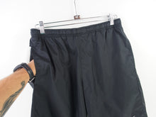 Load image into Gallery viewer, VINTAGE NIKE SPELLOUT SHORTS - M