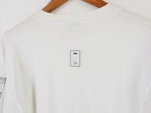 Load image into Gallery viewer, VINTAGE QUIKSILVER SNOWBOARD GRAPHIC T SHIRT - S