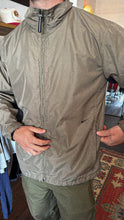 Load image into Gallery viewer, VINTAGE NIKE SWOOSH WINDBREAKER - L
