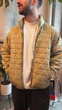 Load image into Gallery viewer, VINTAGE NIKE ACG QUILTED PUFFY JACKET - L
