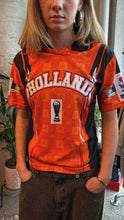 Load image into Gallery viewer, VINTAGE 1998 HOLLAND WORLD CUP JERSEY - XS
