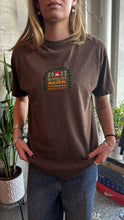 Load image into Gallery viewer, VINTAGE 2003 QUIKSILVER EVENT PROMO T SHIRT - M
