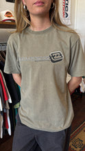 Load image into Gallery viewer, VINTAGE BILLABONG GRAPHIC T SHIRT - M
