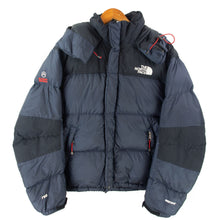 Load image into Gallery viewer, VINTAGE NORTH FACE BALTORO HOODED PUFFER - M
