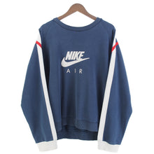 Load image into Gallery viewer, VINTAGE NIKE AIR DETAILED CREWNECK - L
