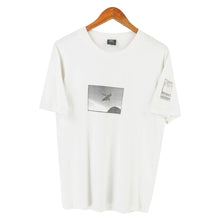 Load image into Gallery viewer, VINTAGE QUIKSILVER SNOWBOARD GRAPHIC T SHIRT - S
