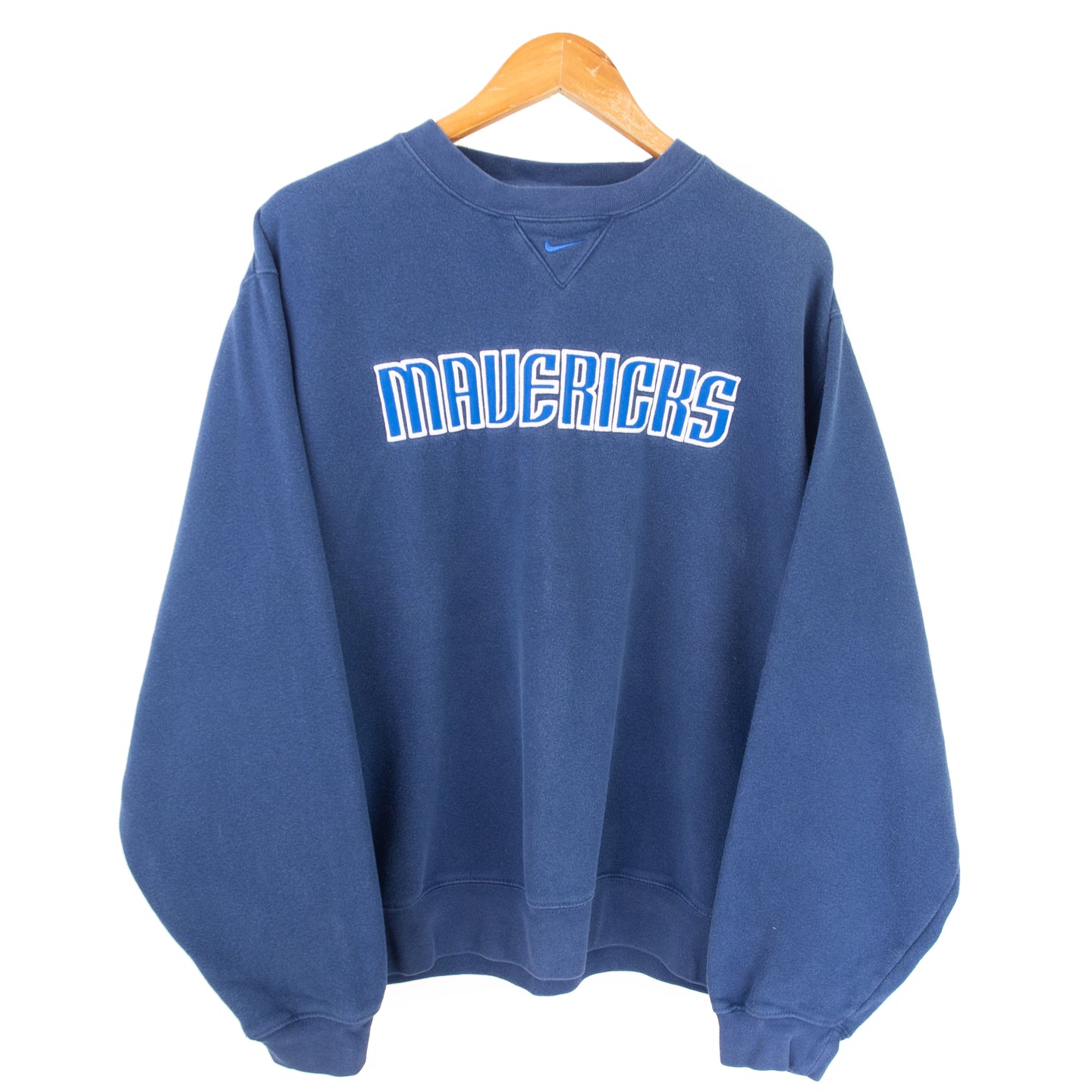 VINTAGE NIKE MAVERICKS EMBRODIERED CREWNECK - M/L