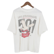 Load image into Gallery viewer, VINTAGE LEVI'S 501 EAGLE GRAPHIC T SHIRT - L
