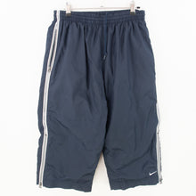 Load image into Gallery viewer, VINTAGE NIKE LONG 3/4 SHORTS - M
