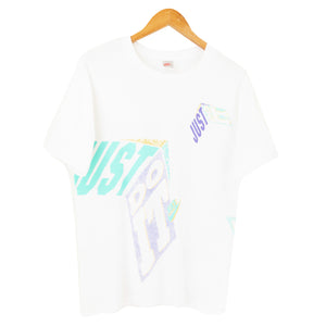 VINTAGE NIKE WRAP AROUND GRAPHIC T SHIRT - M